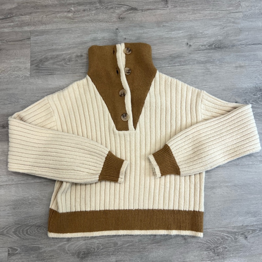 Pullover Sweater - image 1